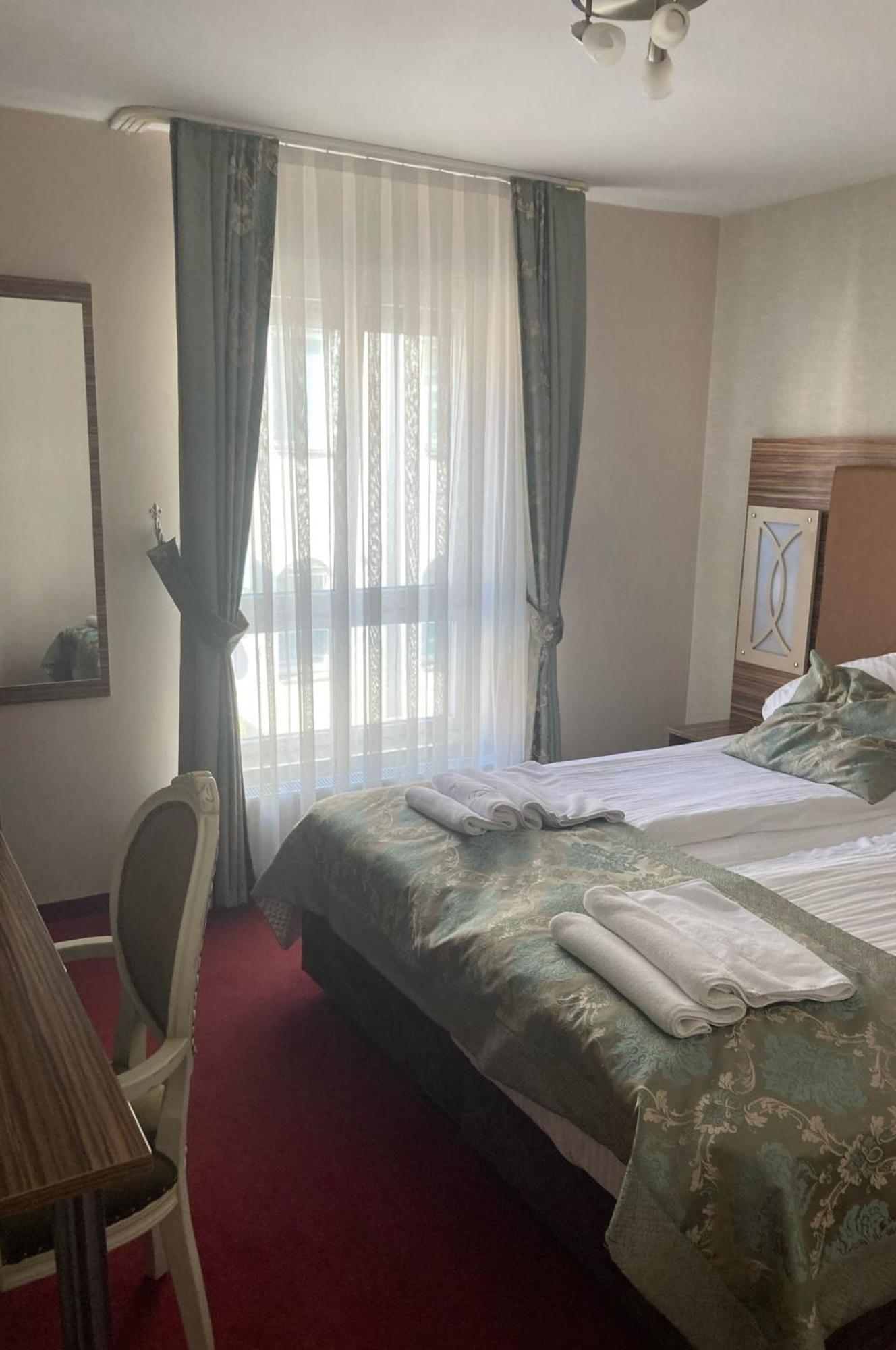 Erde Hotel Erlangen Ngoại thất bức ảnh