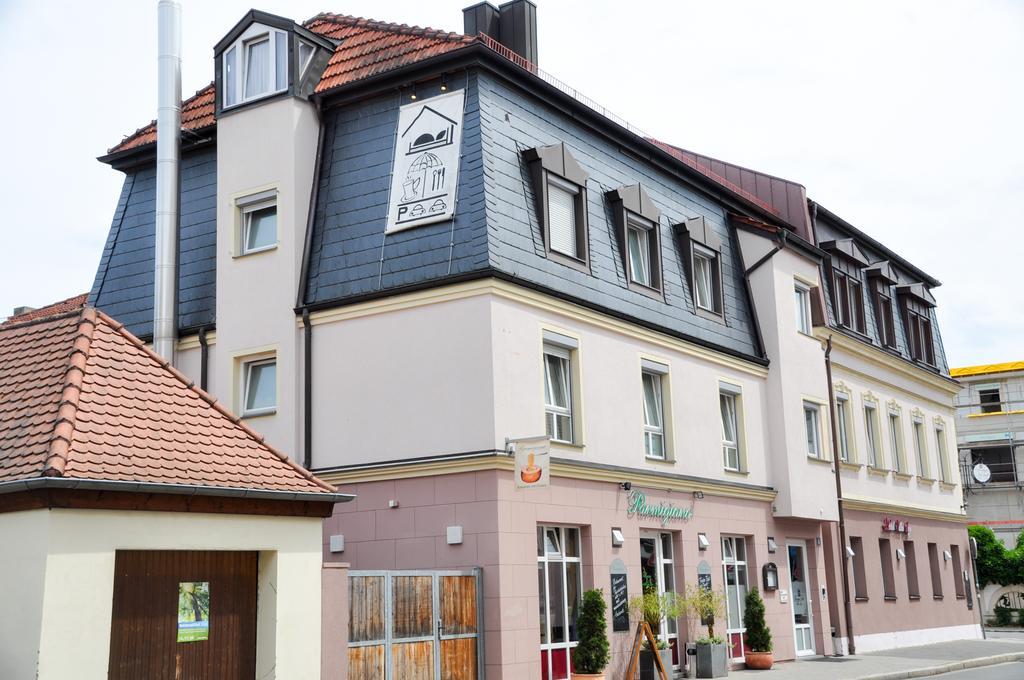 Erde Hotel Erlangen Ngoại thất bức ảnh